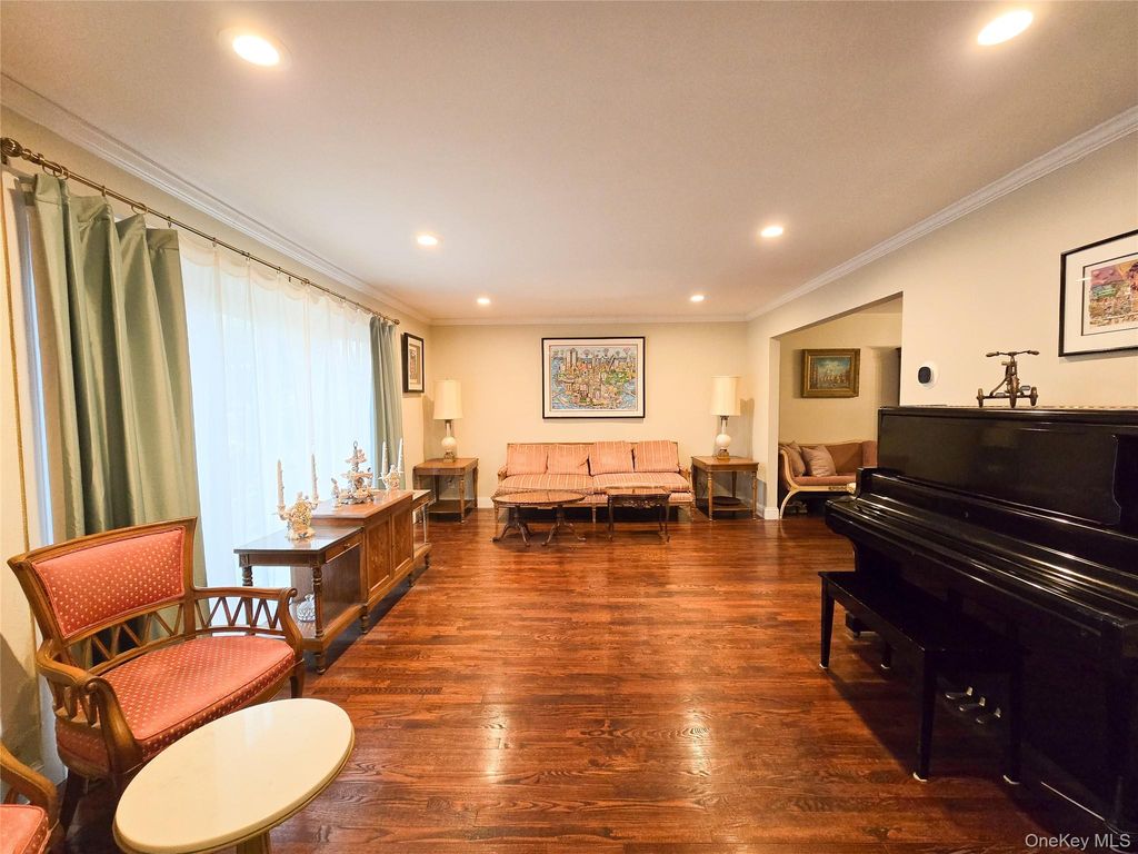 Photo of 241-11 52 Avenue, Douglaston, NY 11362 (MLS # 985091)