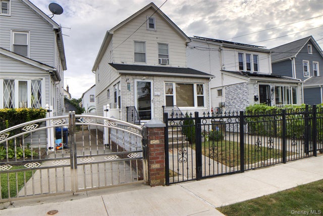 221-30 103rd Avenue