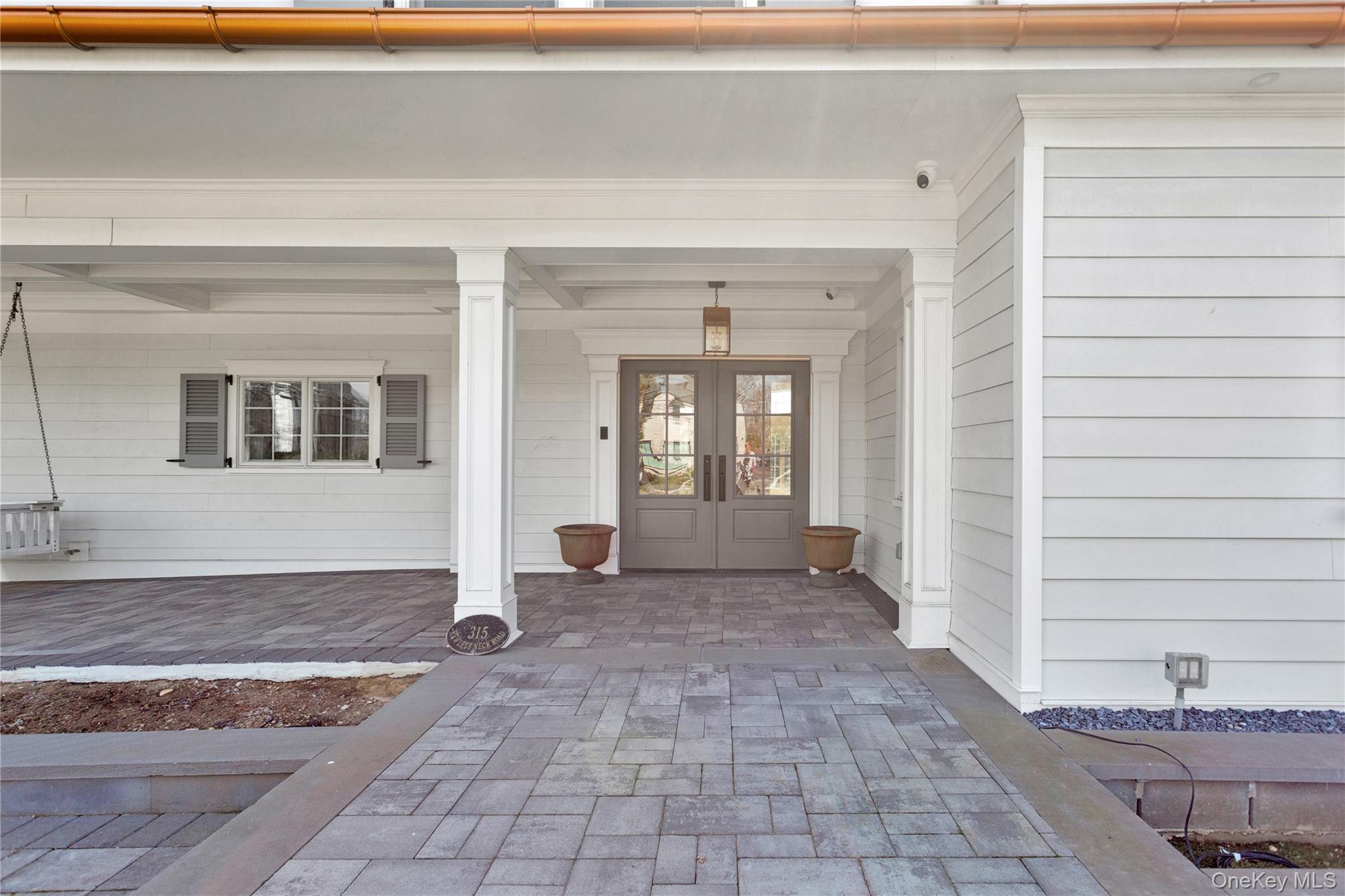 315 Hewlett Neck Road