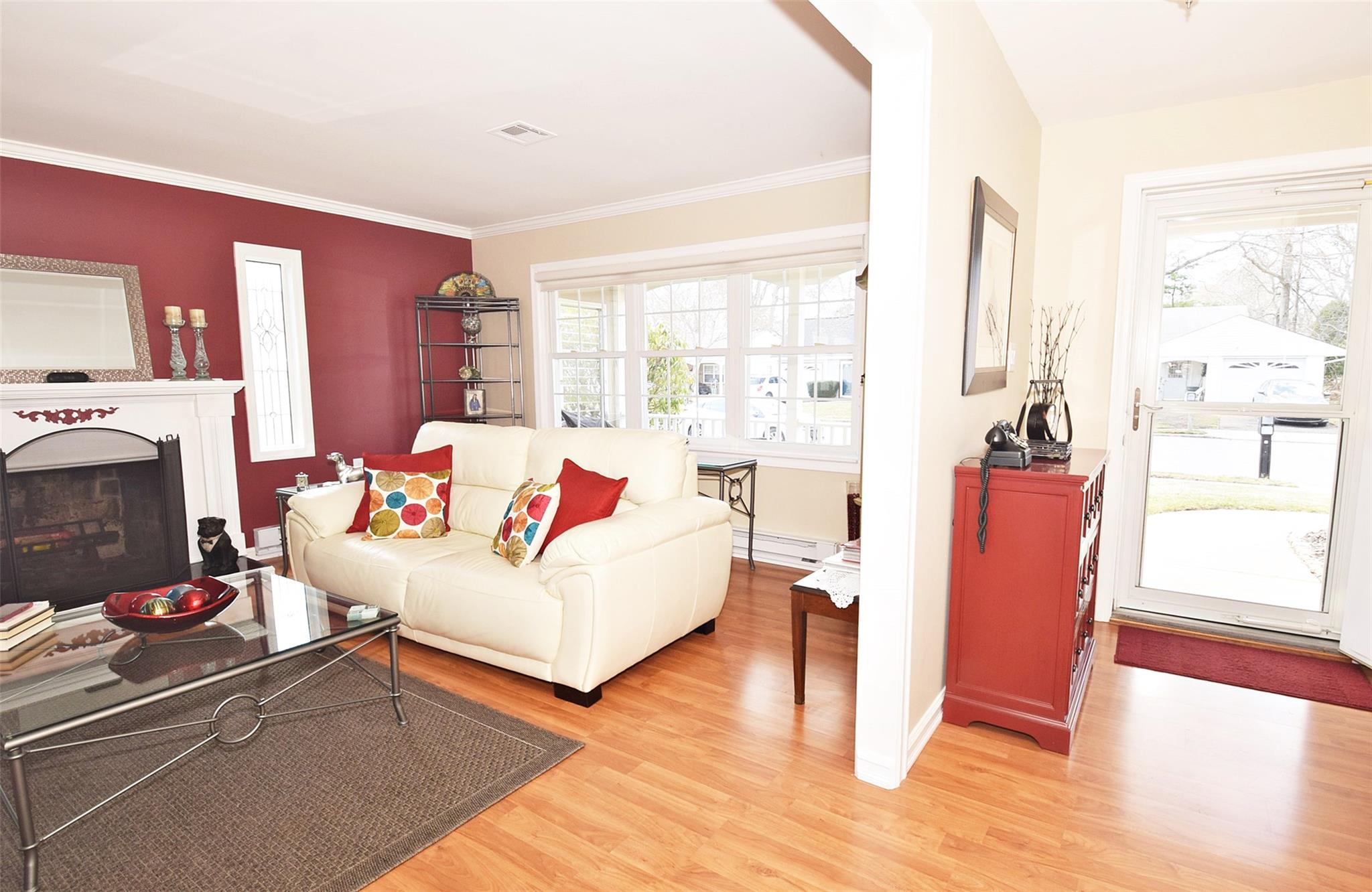 176 Canterbury Drive, Ridge, New York image 4