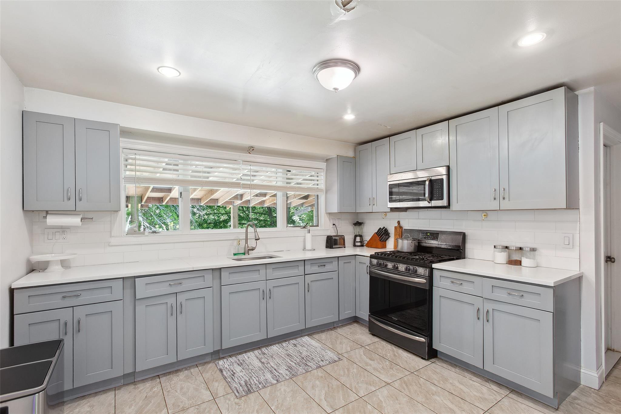 21 Wagon Lane, Brewster, New York image 2