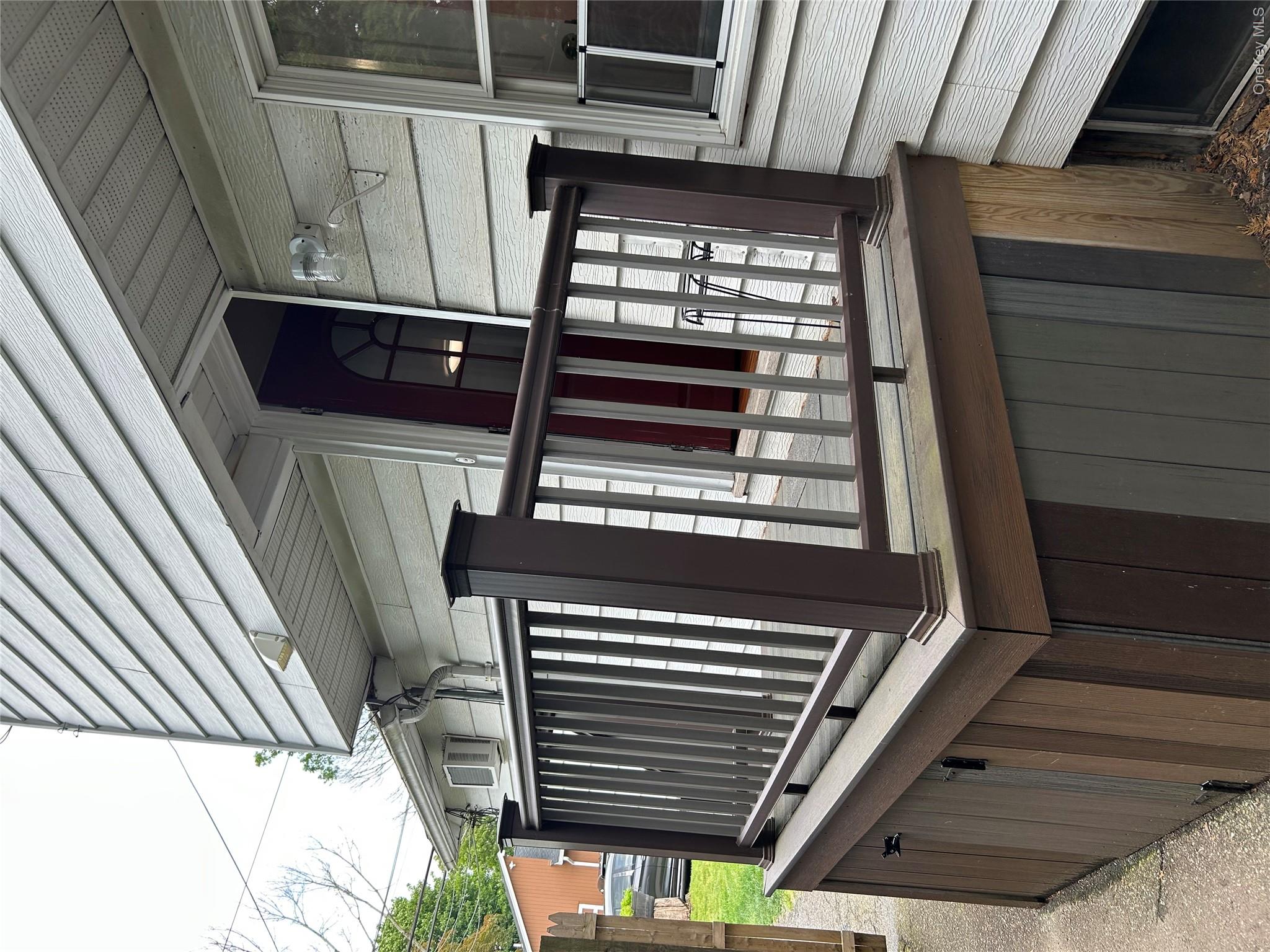 14 Walnut Avenue E - Photo 2