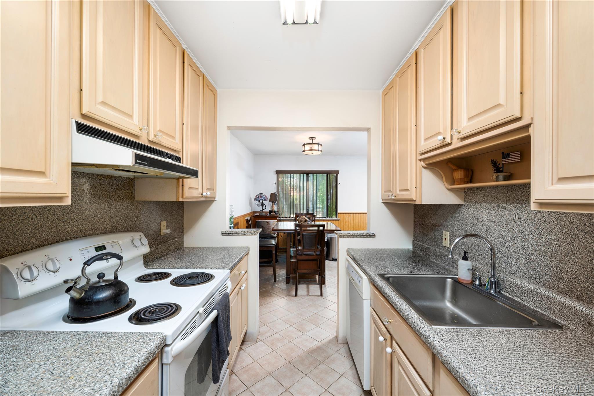 7 Loudon Drive 8