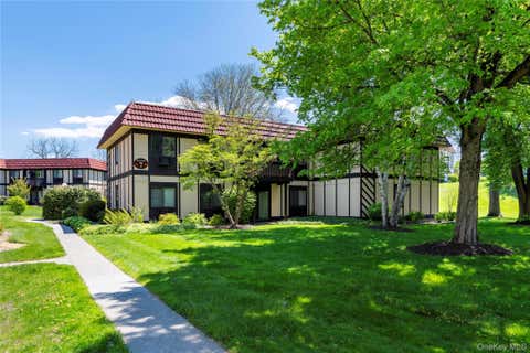 Condo For Sale - 7 Loudon Drive #8<br/> Dutchess County, Fishkill, NY 12524