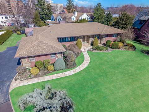 Homes For Sale - 215-31 26 Avenue<br/> Bayside, NY 11360