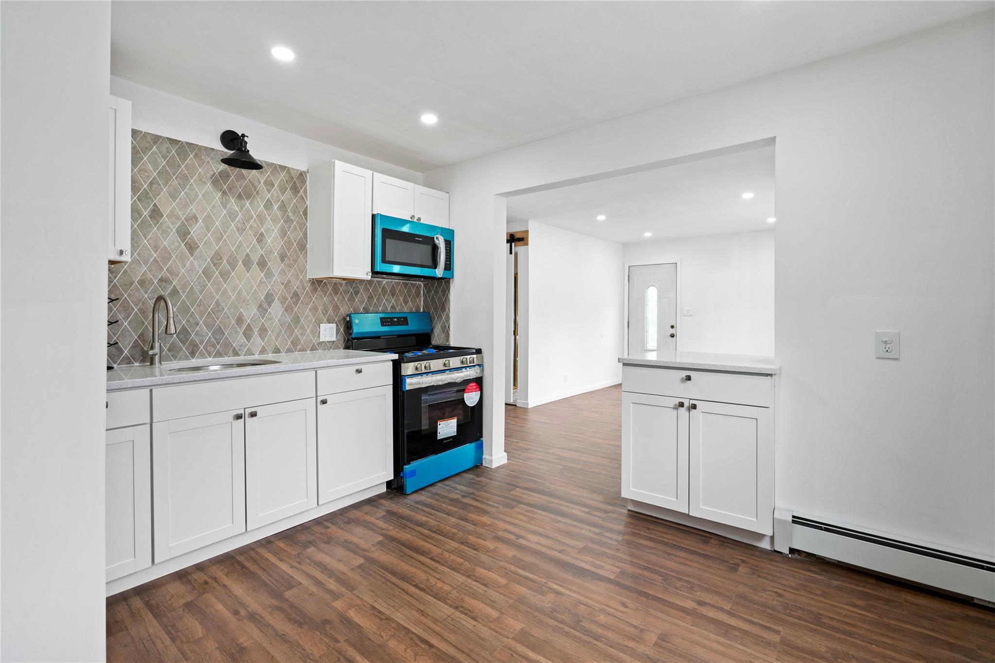 31 Brennan Place, Deer Park, New York image 12