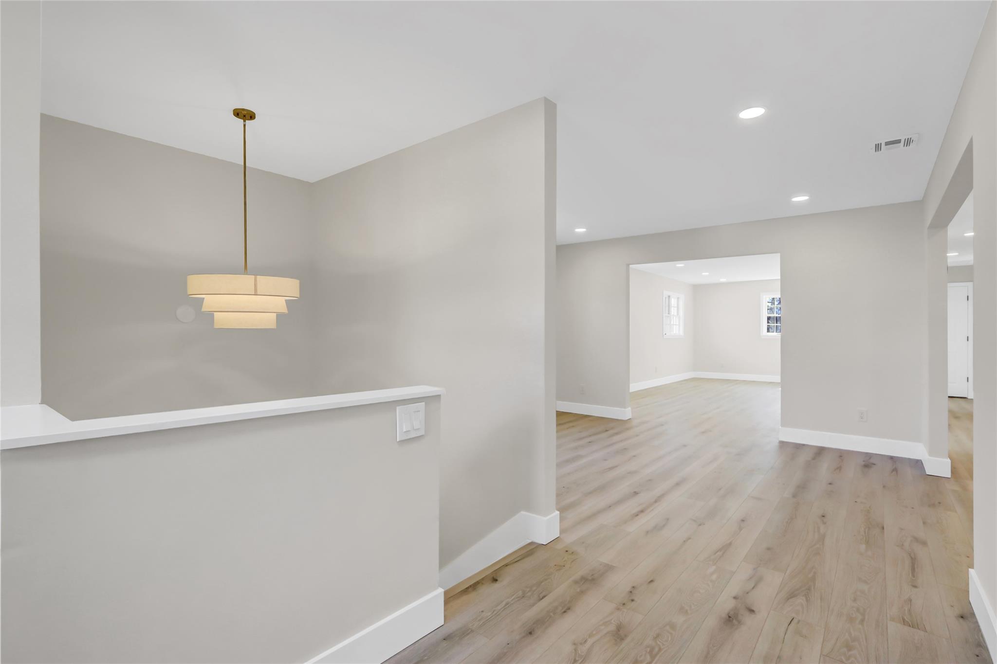 12 Pineway Avenue, Mastic Beach, New York image 16