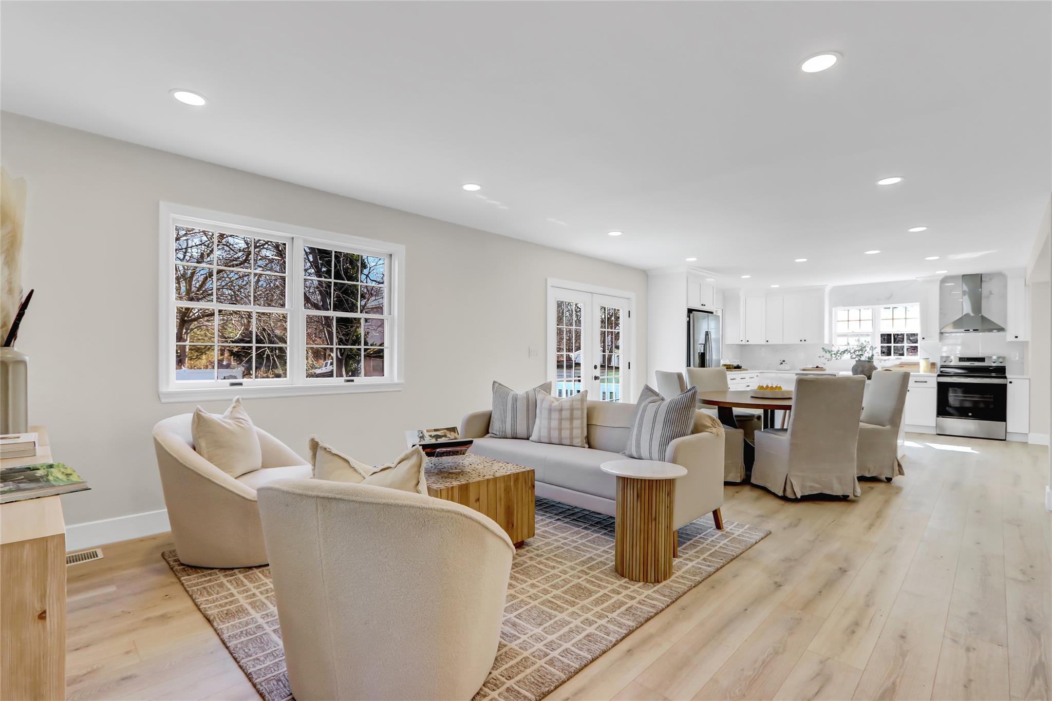 12 Pineway Avenue, Mastic Beach, New York image 3
