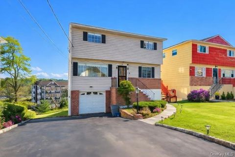 Homes For Sale - 65 Skymeadow Place<br/> Elmsford, NY 10523