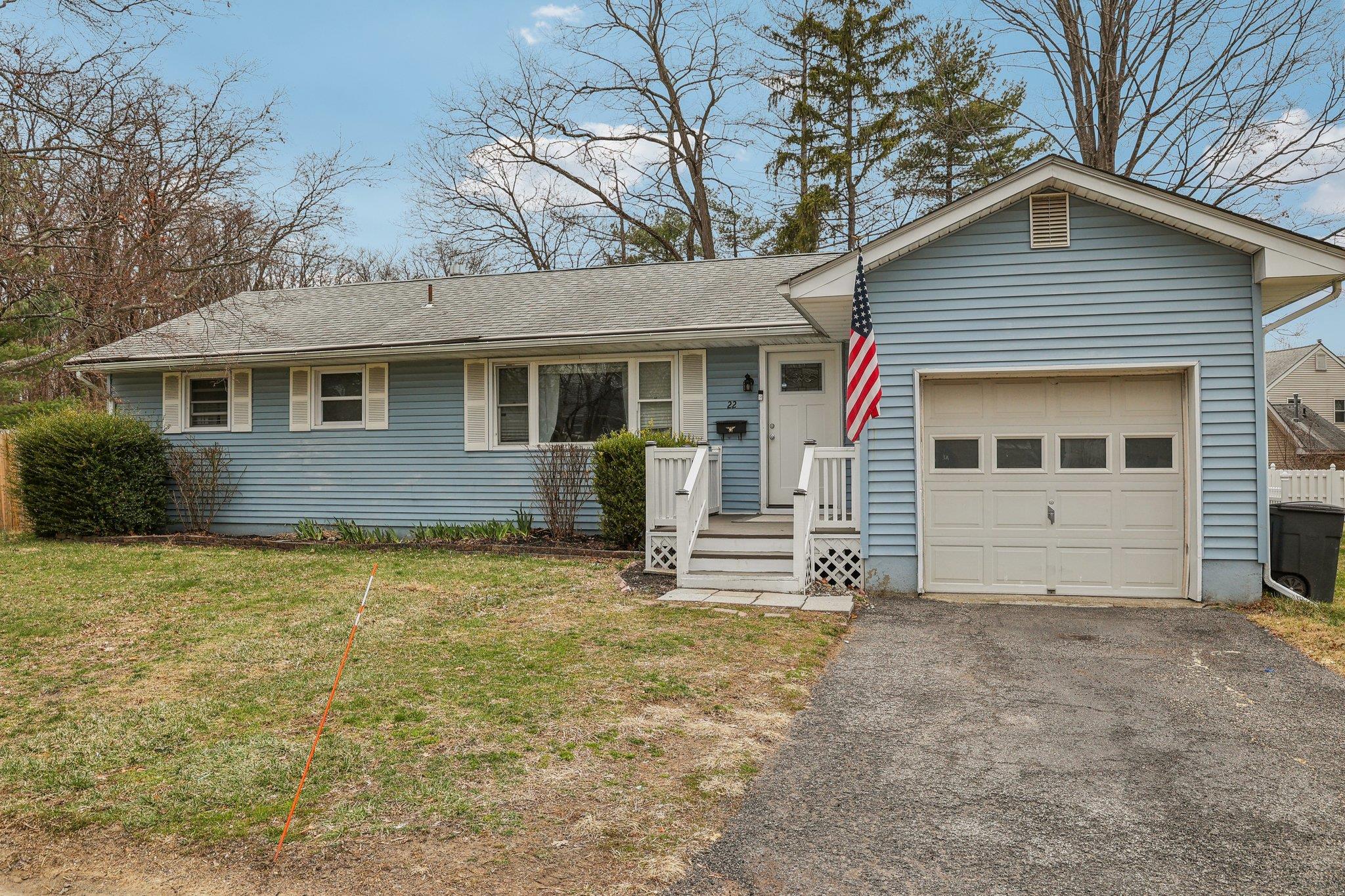 22 Smith Road, Cornwall, New York image 4