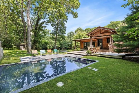 601 Majors Path Southampton NY 11968