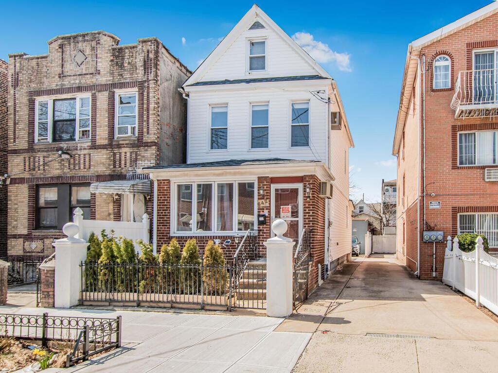 642 E 89th Street, Brooklyn, New York image 1