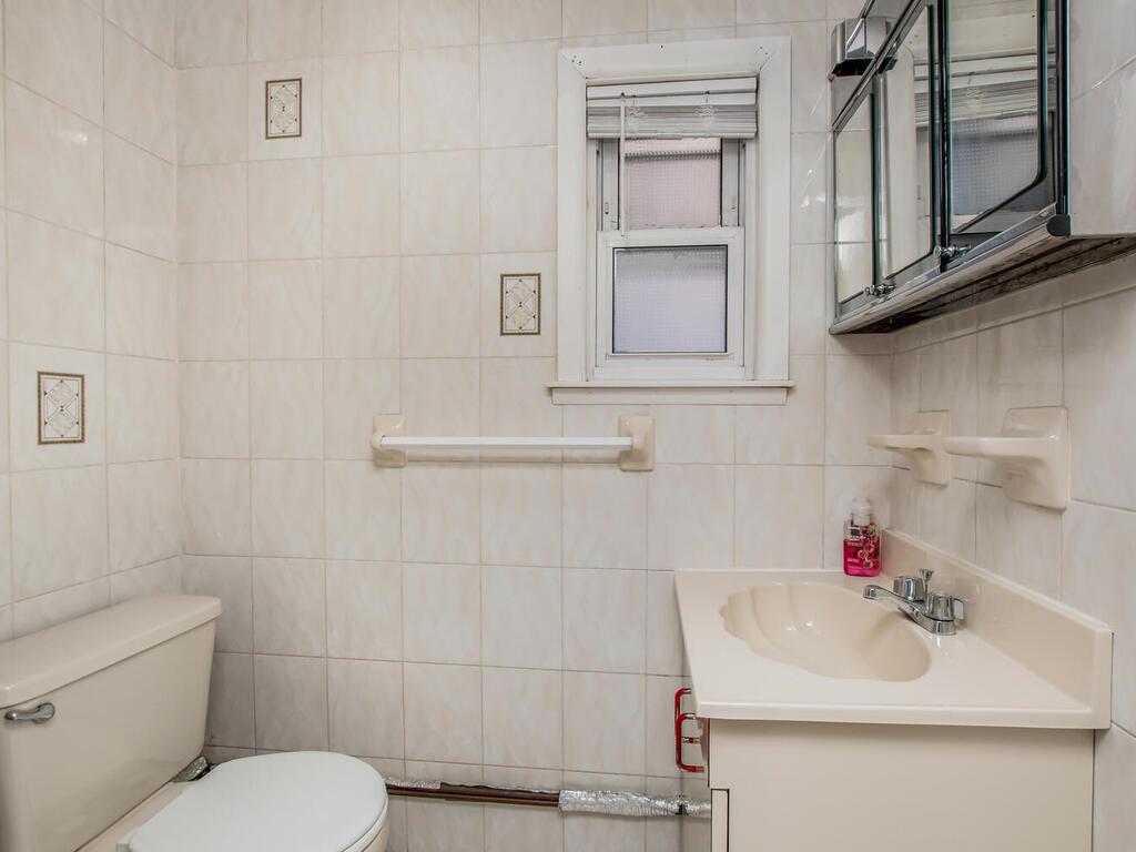 642 E 89th Street, Brooklyn, New York image 6