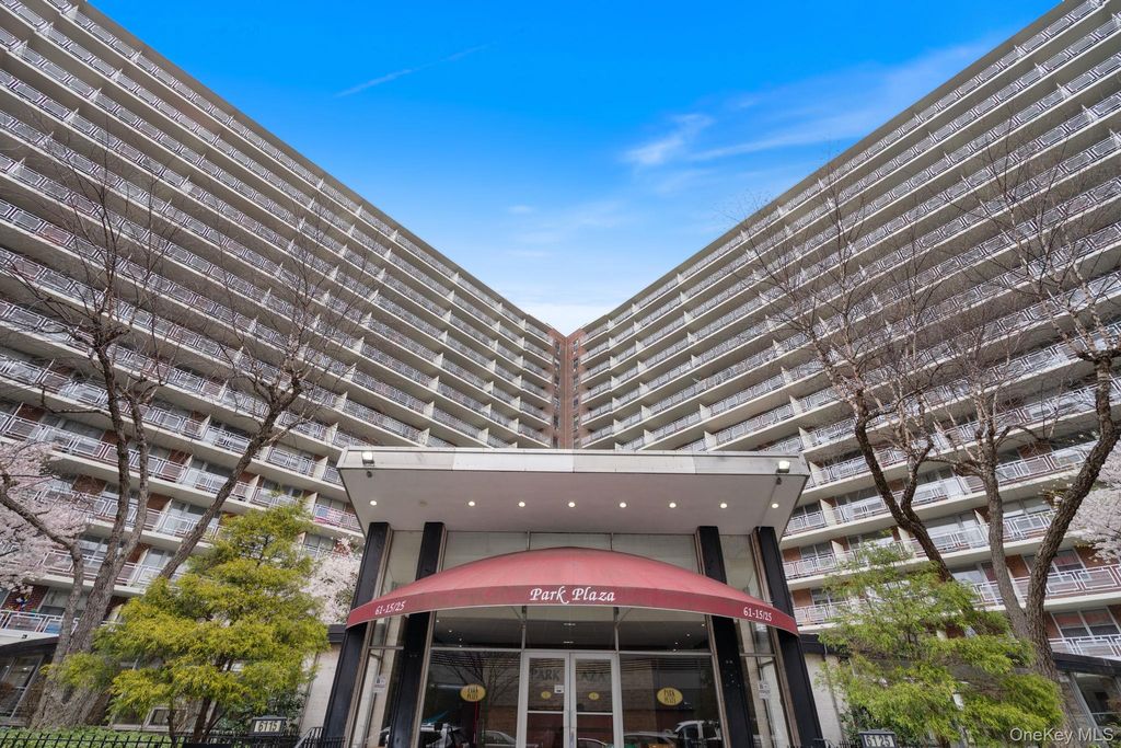 Photo of 61-25 97th Street #6L, Rego Park, NY 11374 (MLS # 995592)