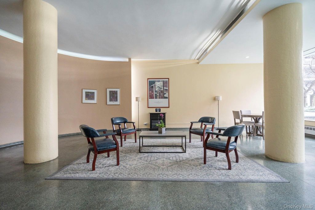 Photo of 61-25 97th Street #6L, Rego Park, NY 11374 (MLS # 995592)