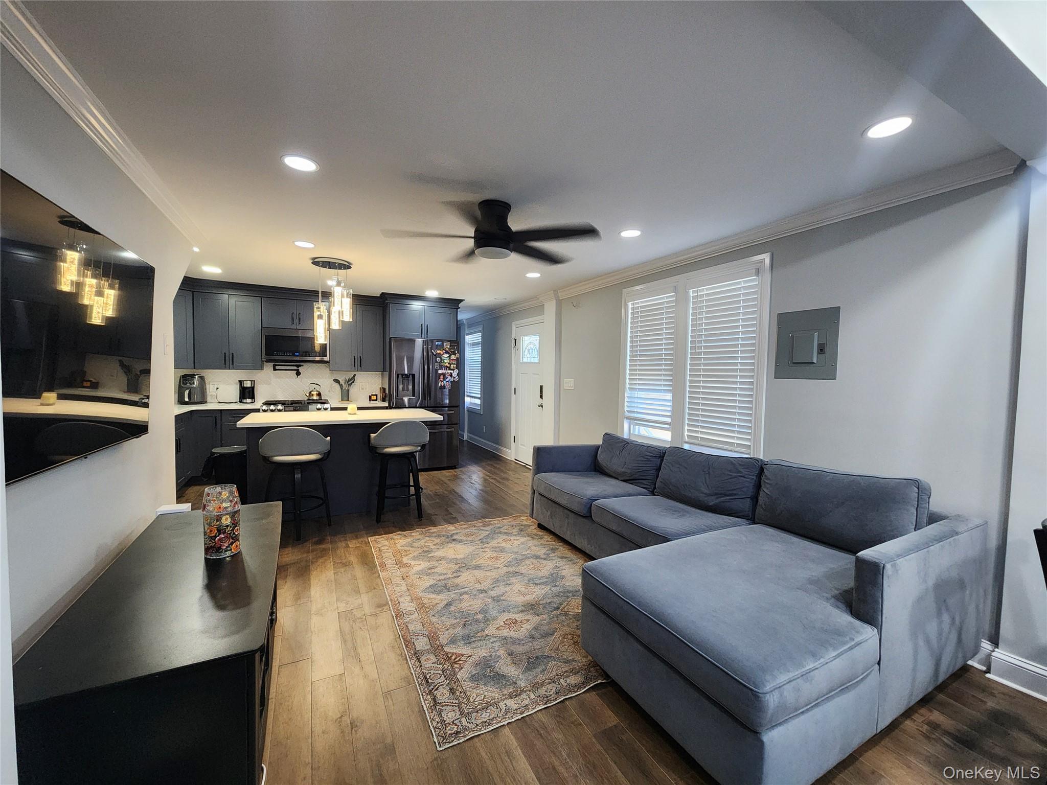 353 Underhill Avenue