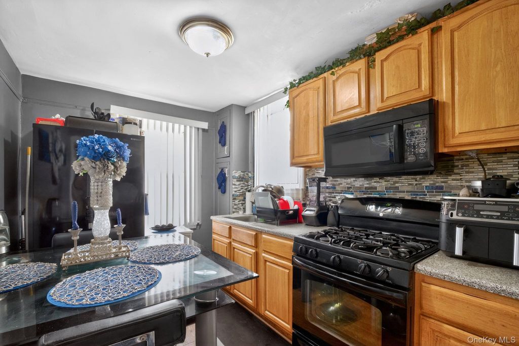 Photo of 13715 231st Street, Laurelton, NY 11413 (MLS # 959067)