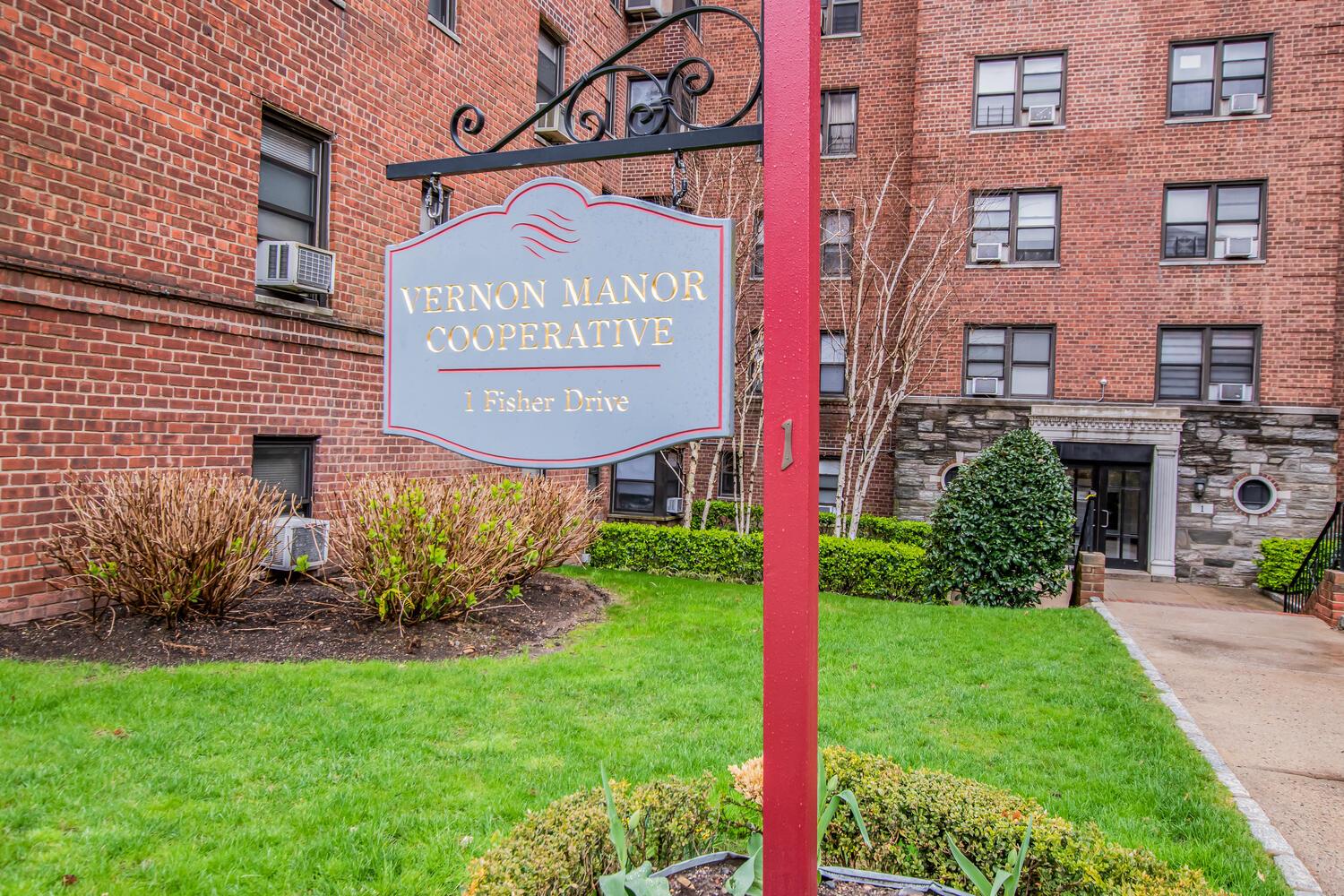 1 Fisher Drive Dr #321, Mount Vernon, New York image 13