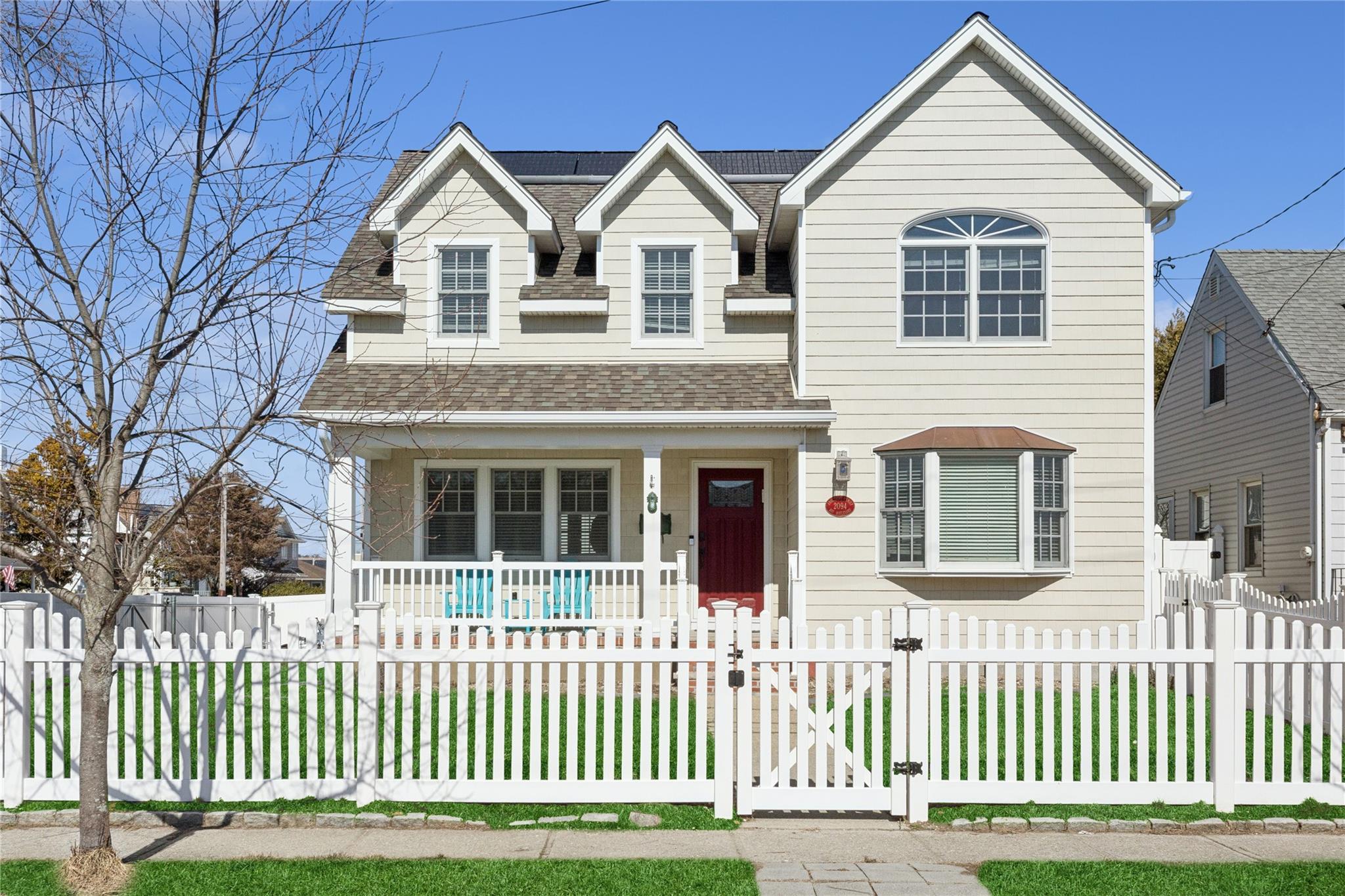 2094 Bay Boulevard, Atlantic Beach, New York image 2