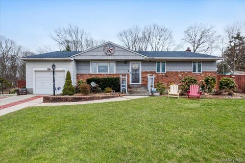 11 Lower Road Smithtown NY 11787