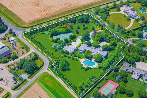 14 Fordune Drive Southampton NY 11968