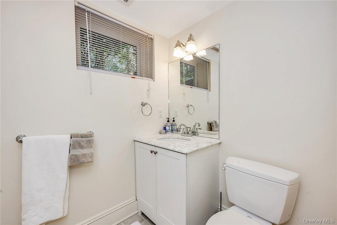 Harrison, New York 10528, United States, 5 Bedrooms Bedrooms, ,5 BathroomsBathrooms,Residential,Active,191783