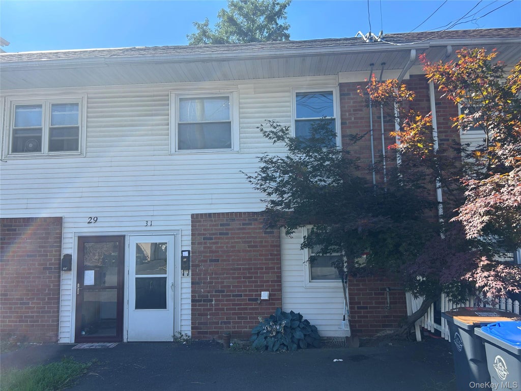 Photo of 31 Farley Drive, West Haverstraw, NY 10993 (MLS # 1043583)