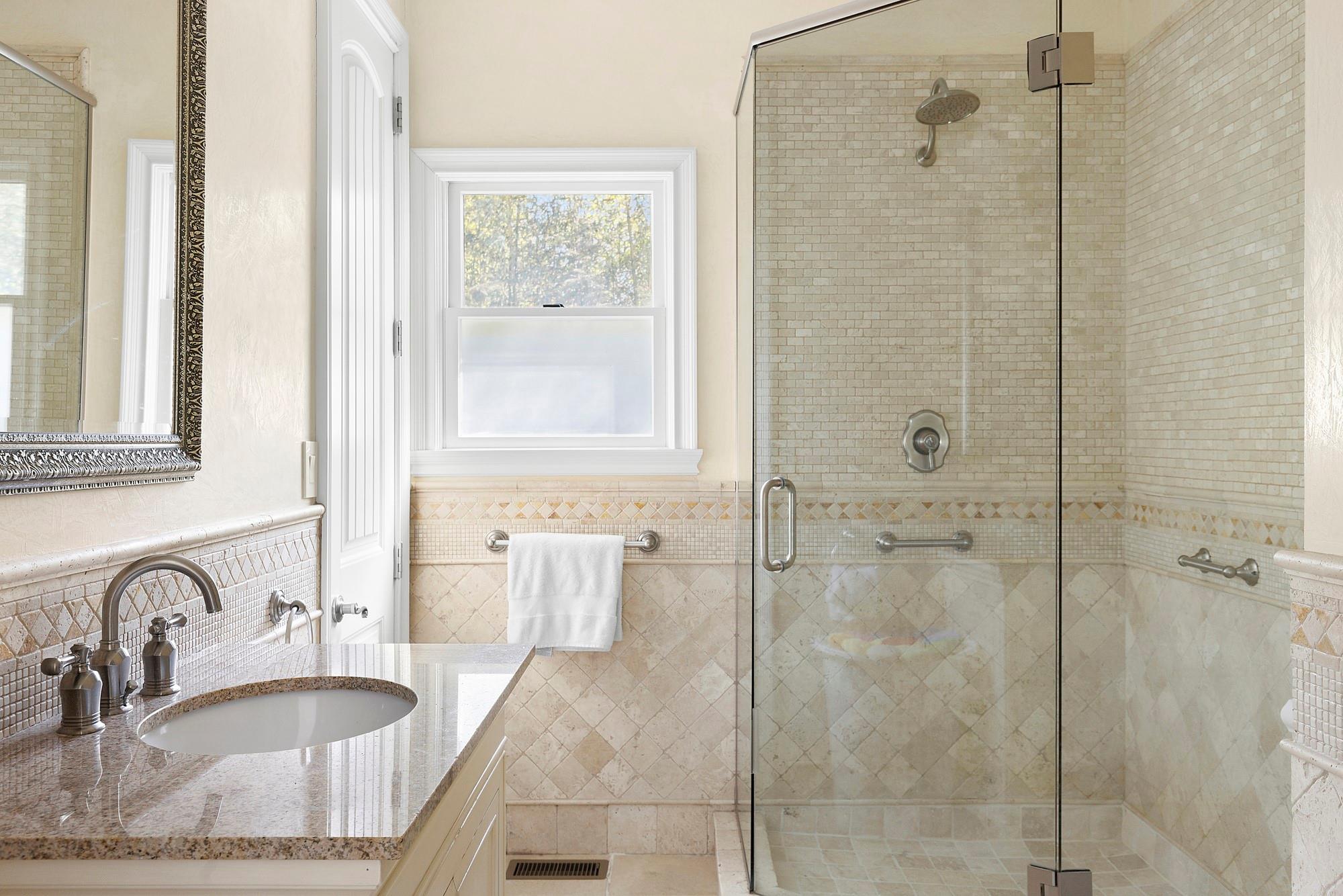 16 Duckwood Lane, Hampton Bays, New York image 23