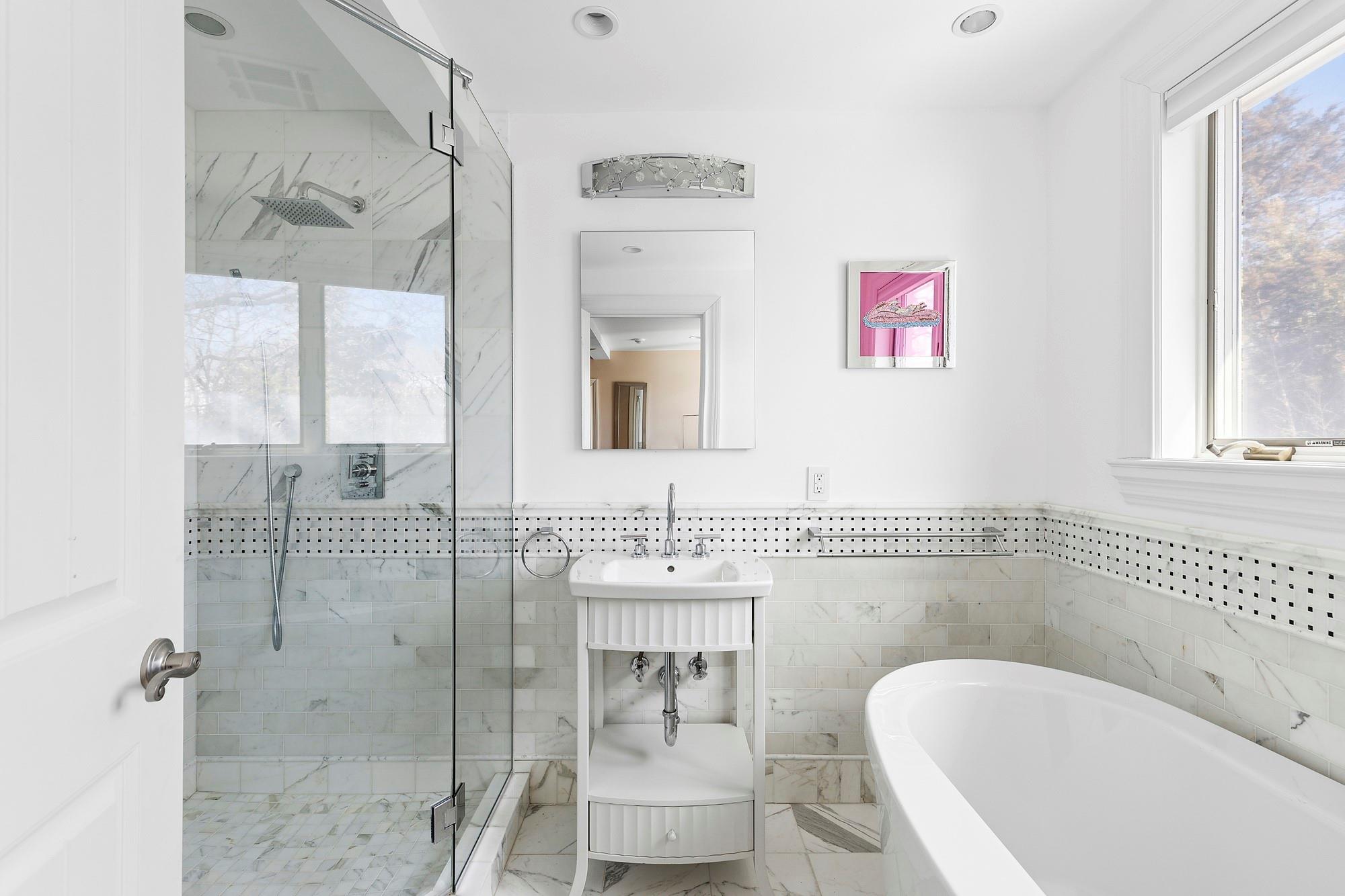 16 Duckwood Lane, Hampton Bays, New York image 27