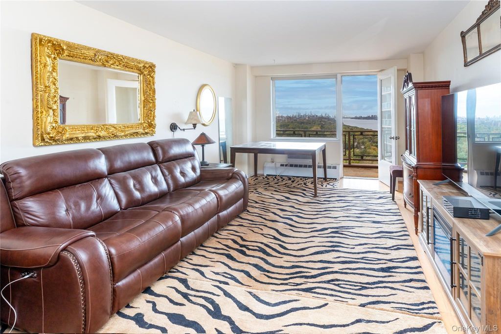 Photo of 5700 Arlington Avenue #20S, Bronx, NY 10471 (MLS # 928376)