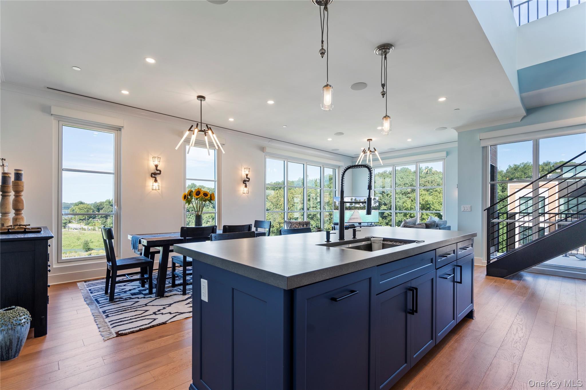 100 Garvies Point Road 1309