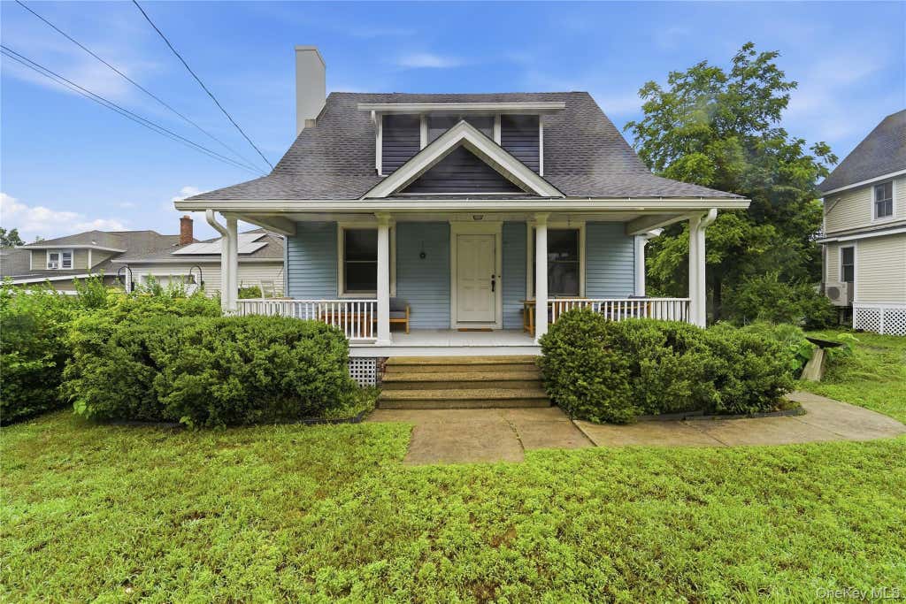Photo of 125 Smith Avenue, Mount Kisco, NY 10549 (MLS # 1024398)