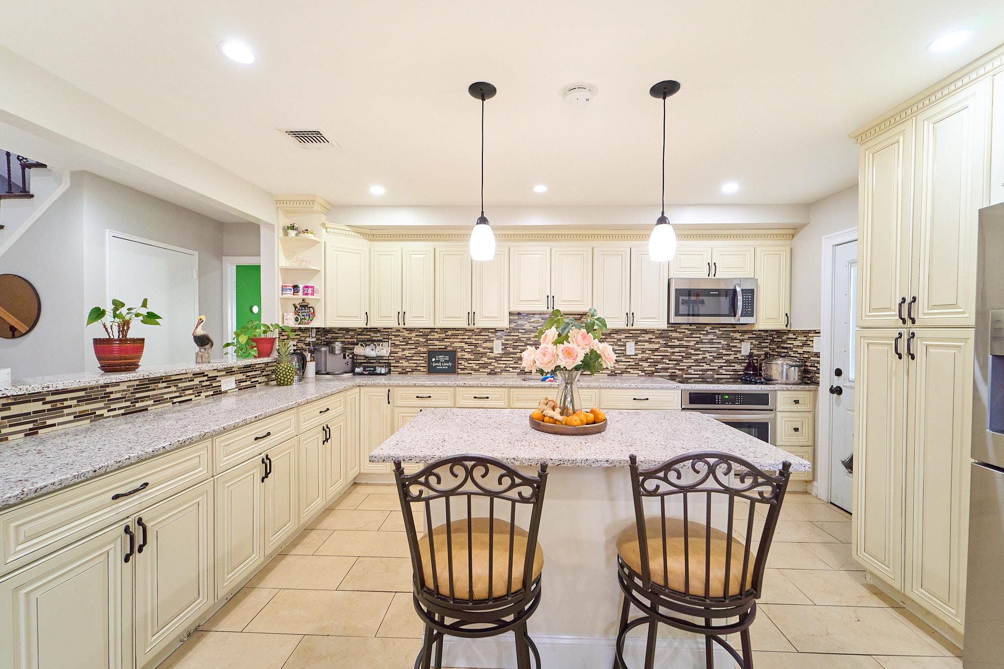 2 Hawthorne Street, Farmingdale, New York image 11
