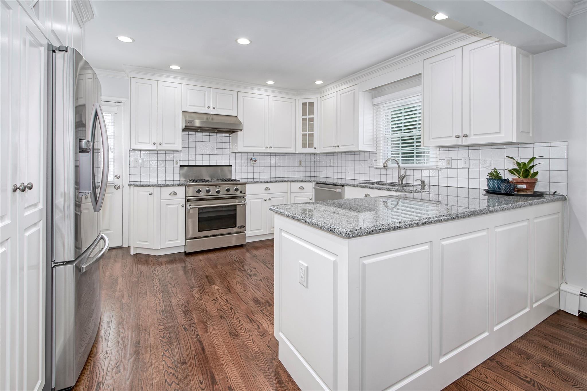 9 Bulkley Manor, Rye, New York image 9