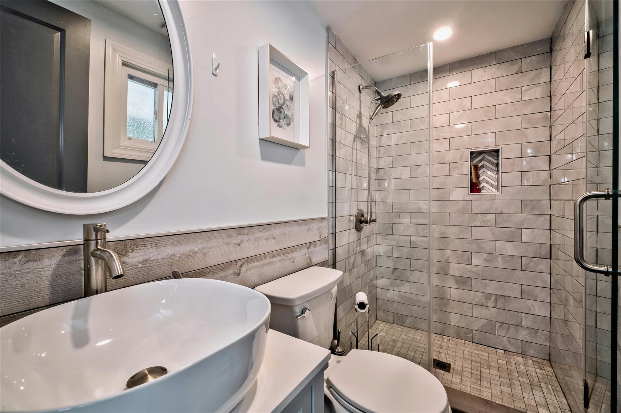 2974 Hemlock Place, Wantagh, New York image 34