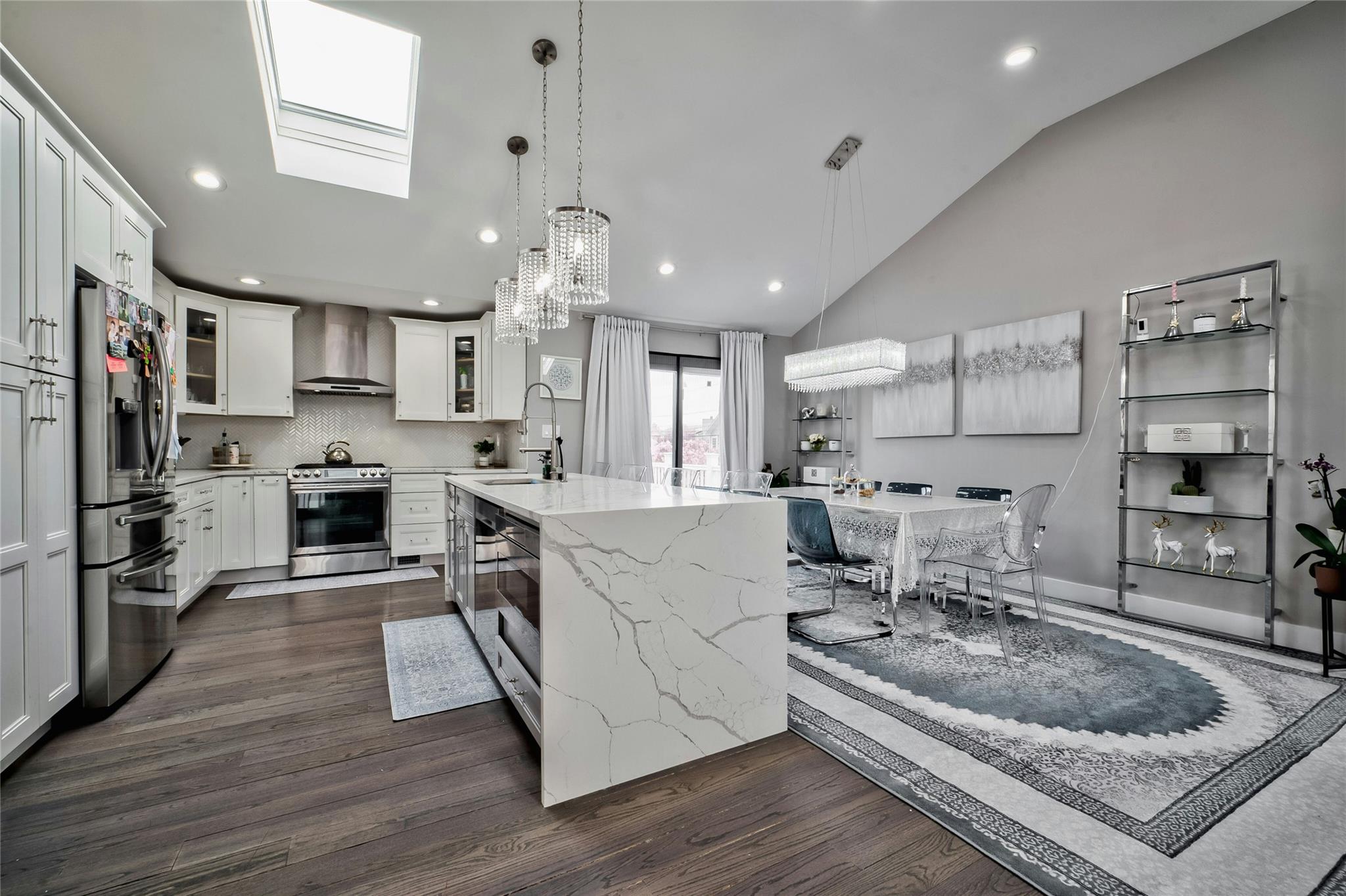 2974 Hemlock Place, Wantagh, New York image 1