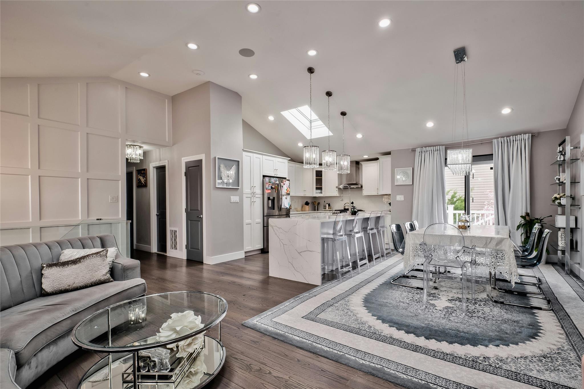 2974 Hemlock Place, Wantagh, New York image 19