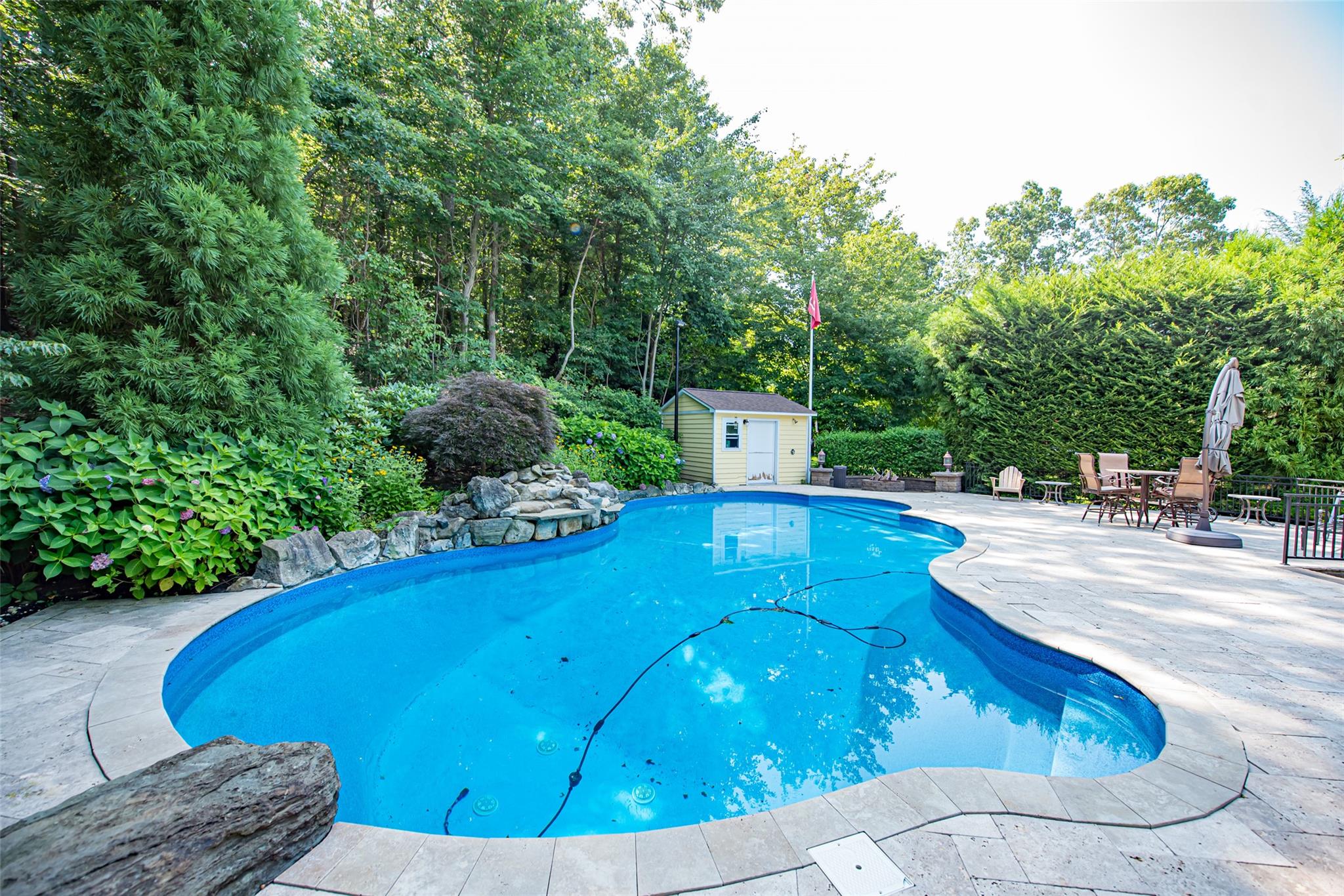 37 Colby Drive, Dix Hills, New York image 8