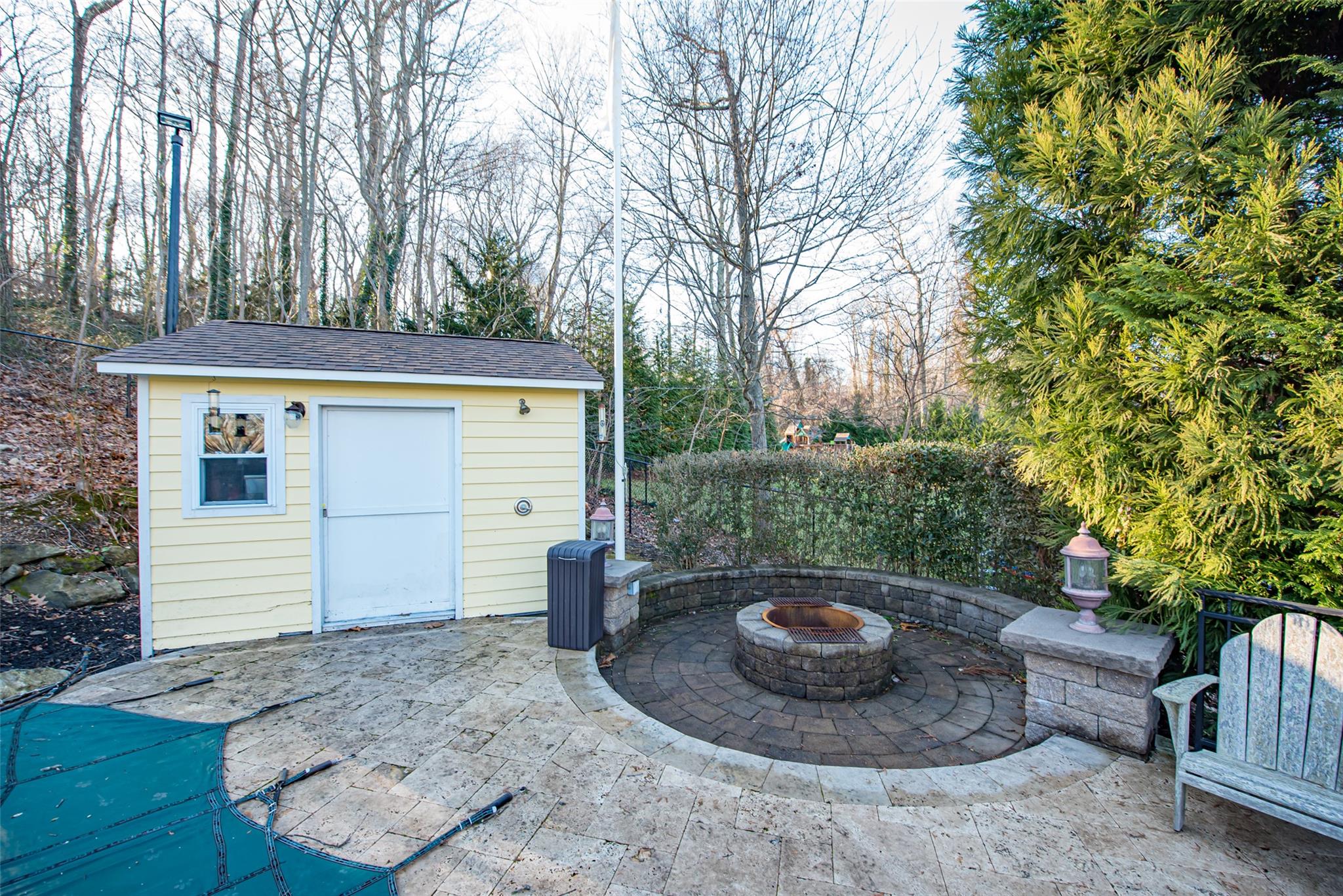 37 Colby Drive, Dix Hills, New York image 16