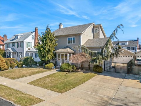3323 158th Street Flushing NY 11358