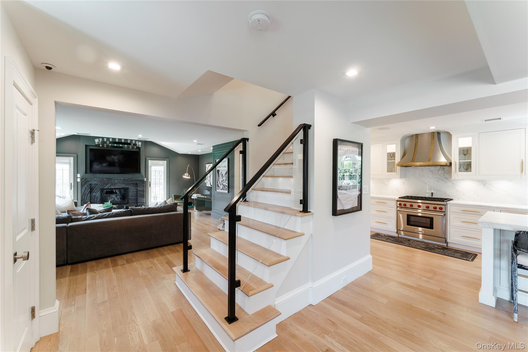 194 Whitehall Boulevard