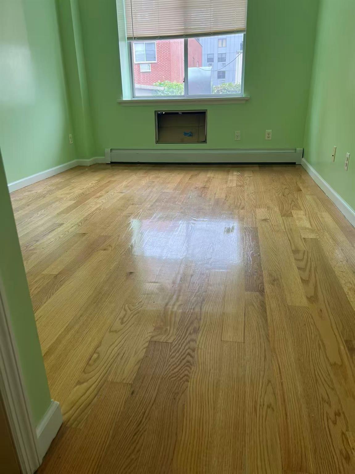31-53 Linden Place #2E, Flushing, New York image 4