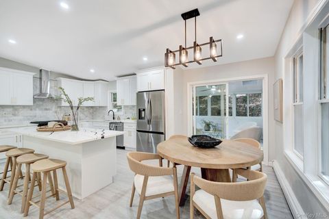 644 Bread And Cheese Hollow Road Northport NY 11768