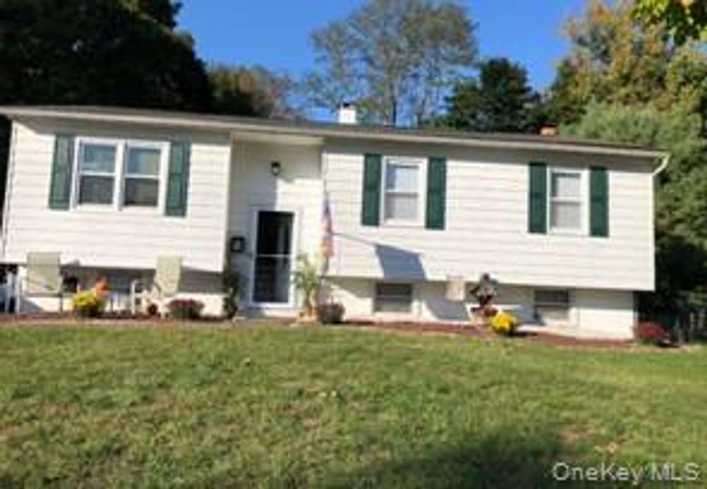 Photo of 13 Glen Drive, Wappingers Falls, NY 12590 (MLS # 954917)