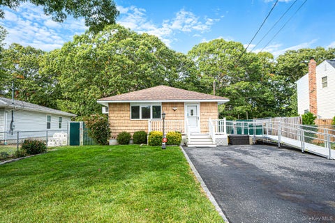 Photo for 87 Somerset Avenue