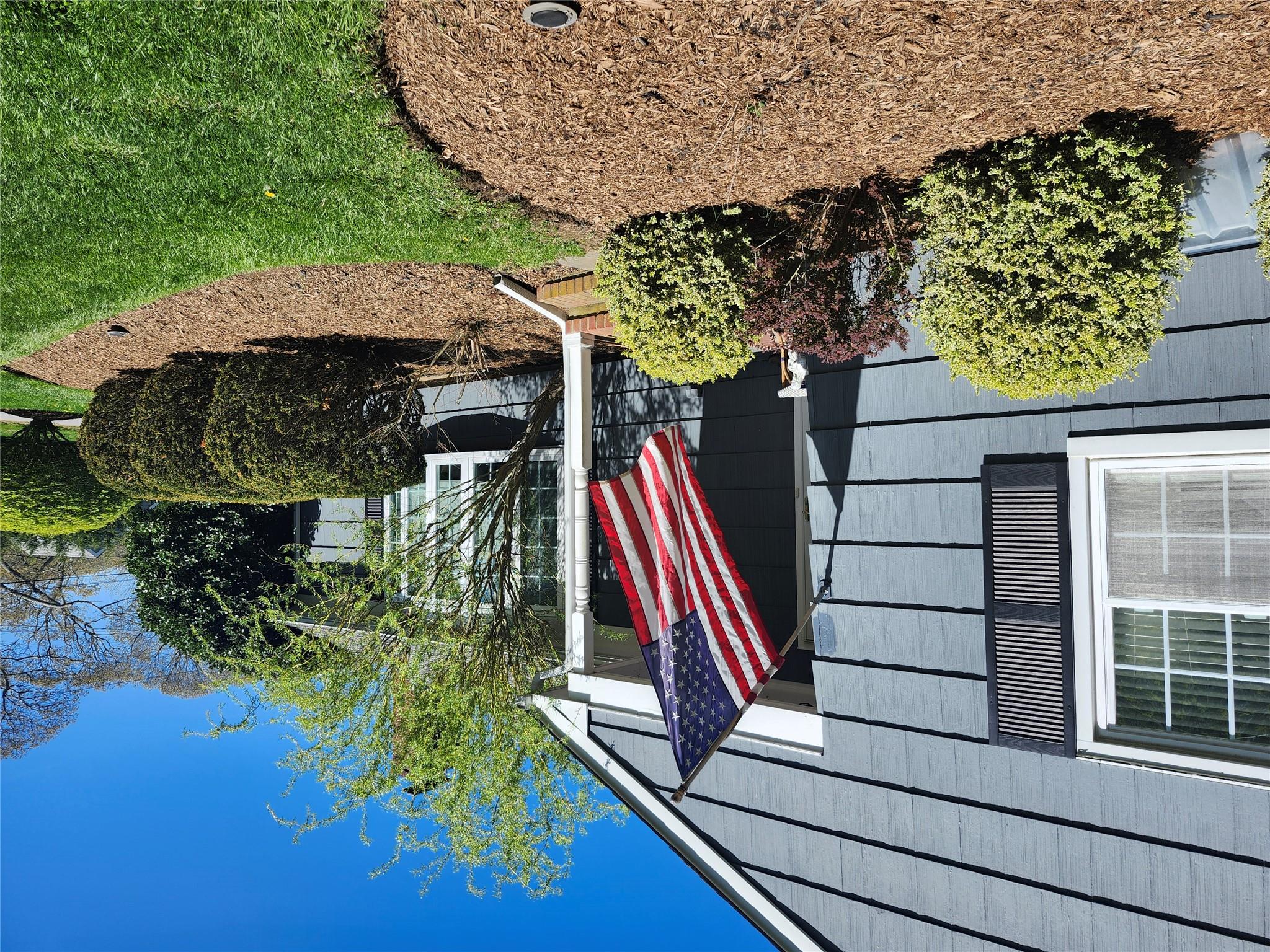 2575 Oaklawn Avenue, Southold, New York image 2