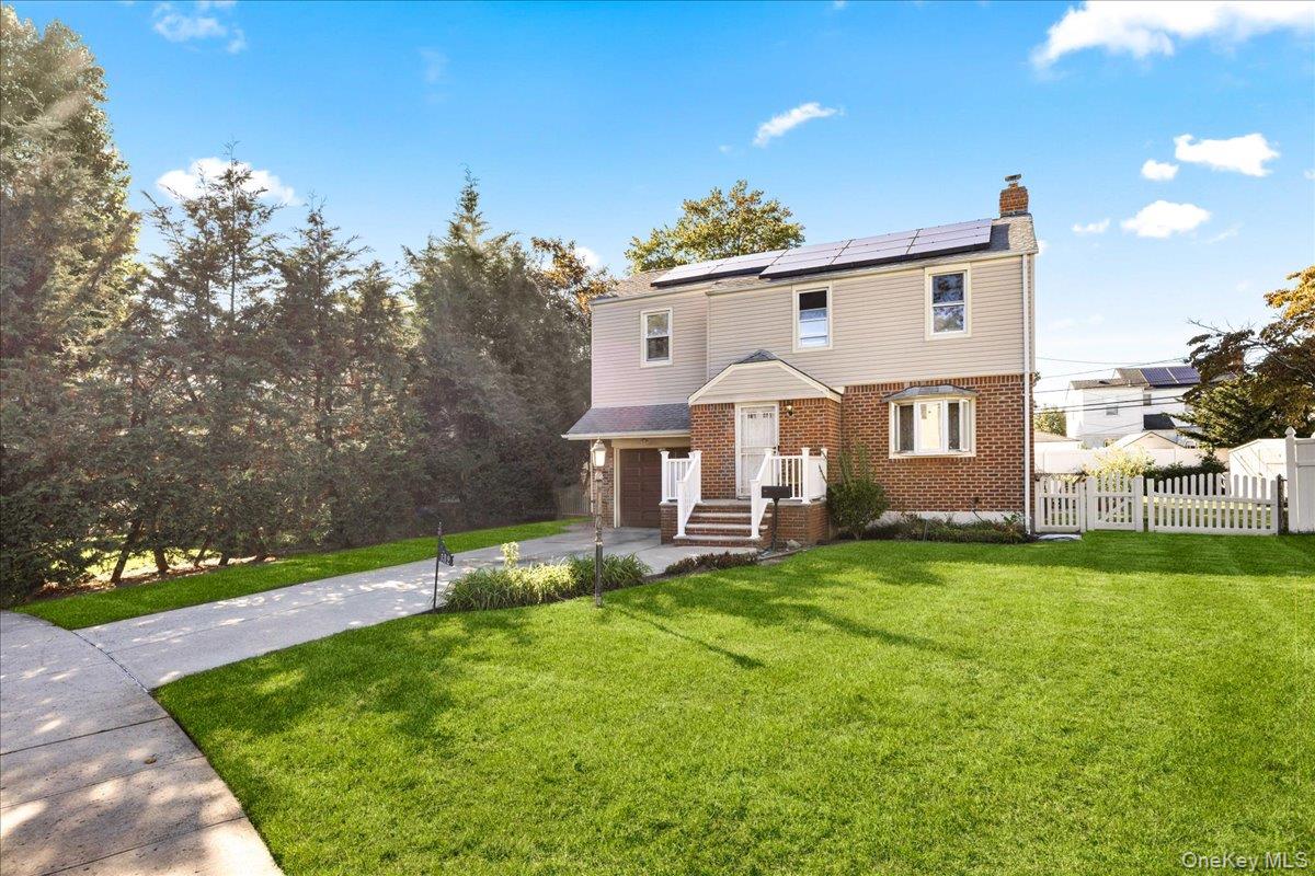 132 Nassau Street - Photo 2