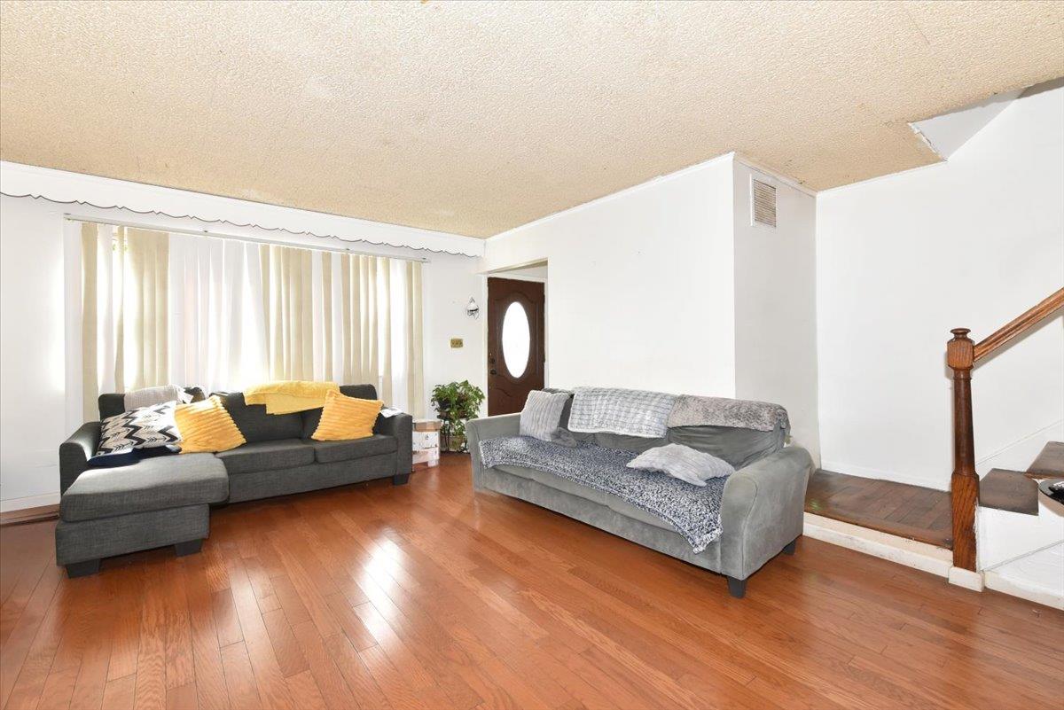 176-17 127 Avenue, Jamaica, New York image 3