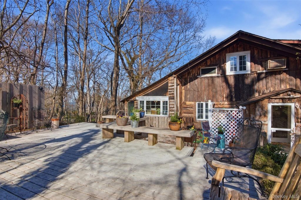 Photo of 10 Tagliabue Road, Shoreham, NY 11786 (MLS # 981677)