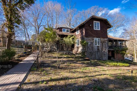 10 Tagliabue Road Shoreham NY 11786